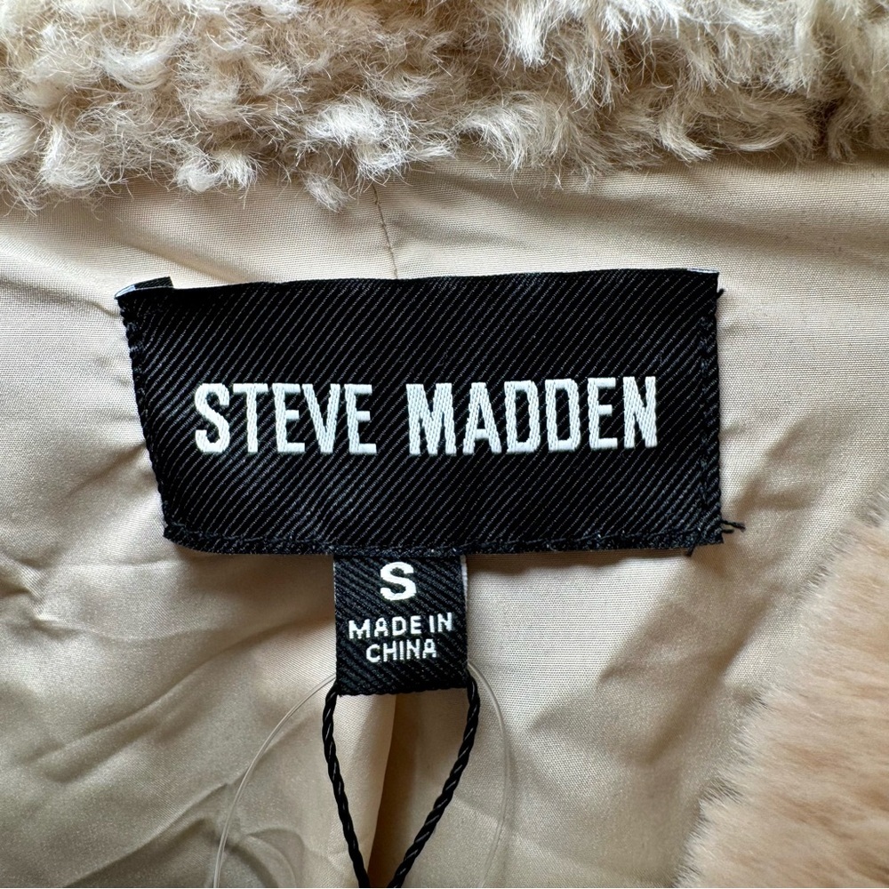 Steve Madden Willow Colorblock Faux Fur Coat Mixed Media NWT Size Small - Picture 3 of 6
